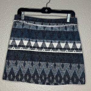 Sam Edelman Wool blend Tribal Mountain Alpine Print Size 4